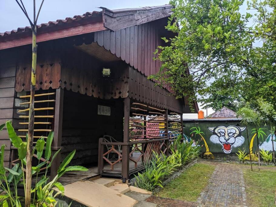 Bed and Breakfast C Point Krui Exterior foto